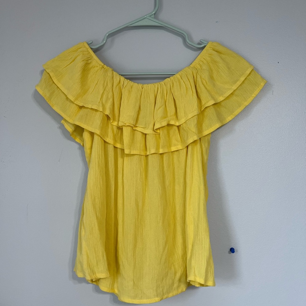 Off the shoulder dress shirt